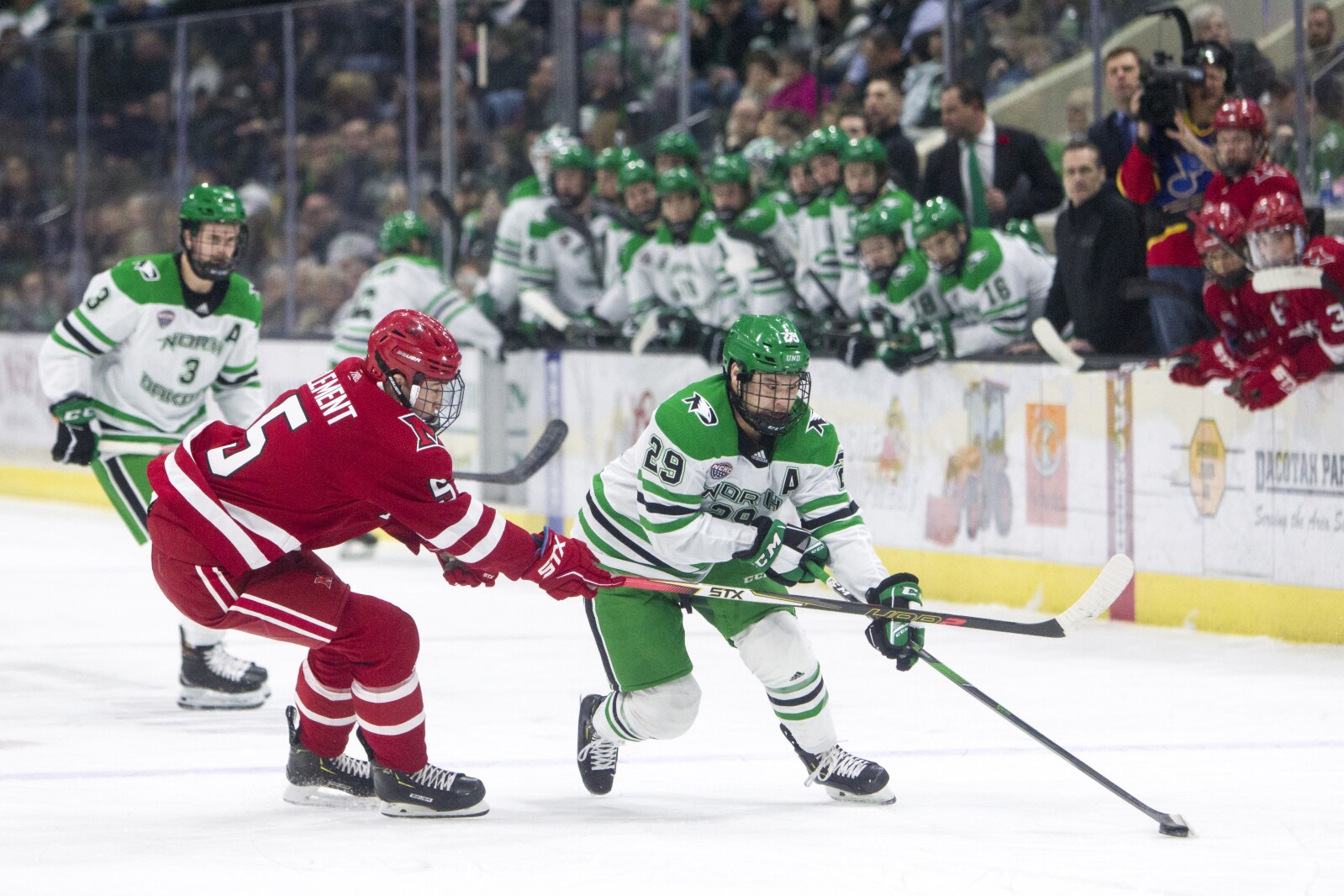 UND hockey schedule announced; season to open Dec. 2 Grand Forks